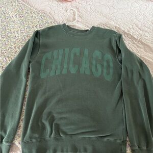 Alice and Wonder Chicago Women's Crewneck Sweatshirt - Dark Green